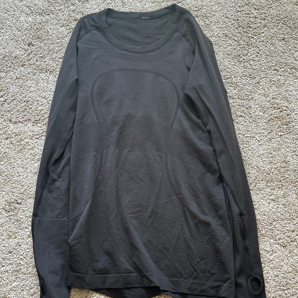black long sleeve swiftly tech size 8!